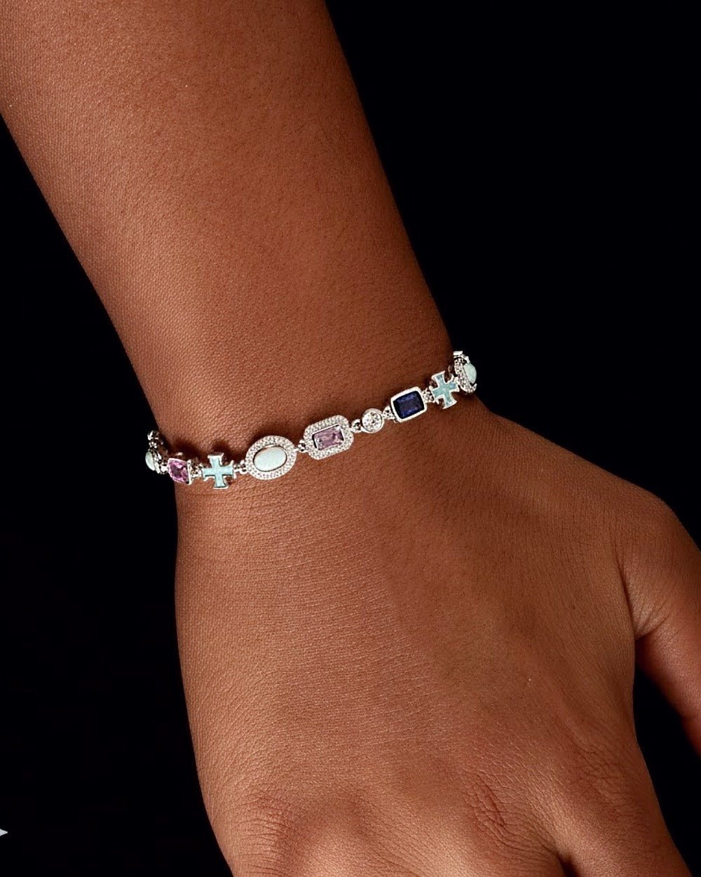 BLUE GEMS & CROSSES BRACELET. - Drippy Amsterdam