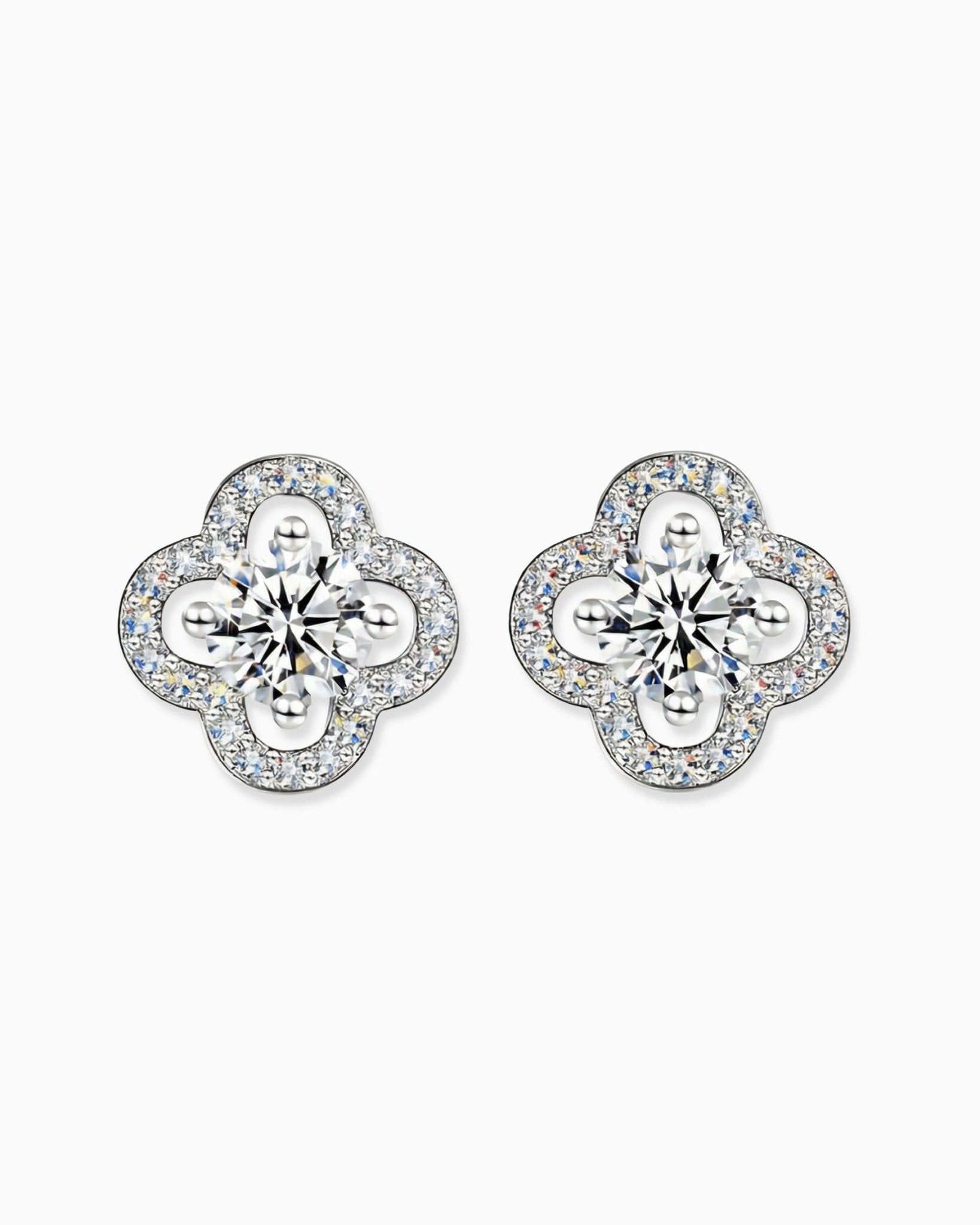 MOISSANITE CLOVER STUDS. - Drippy Amsterdam