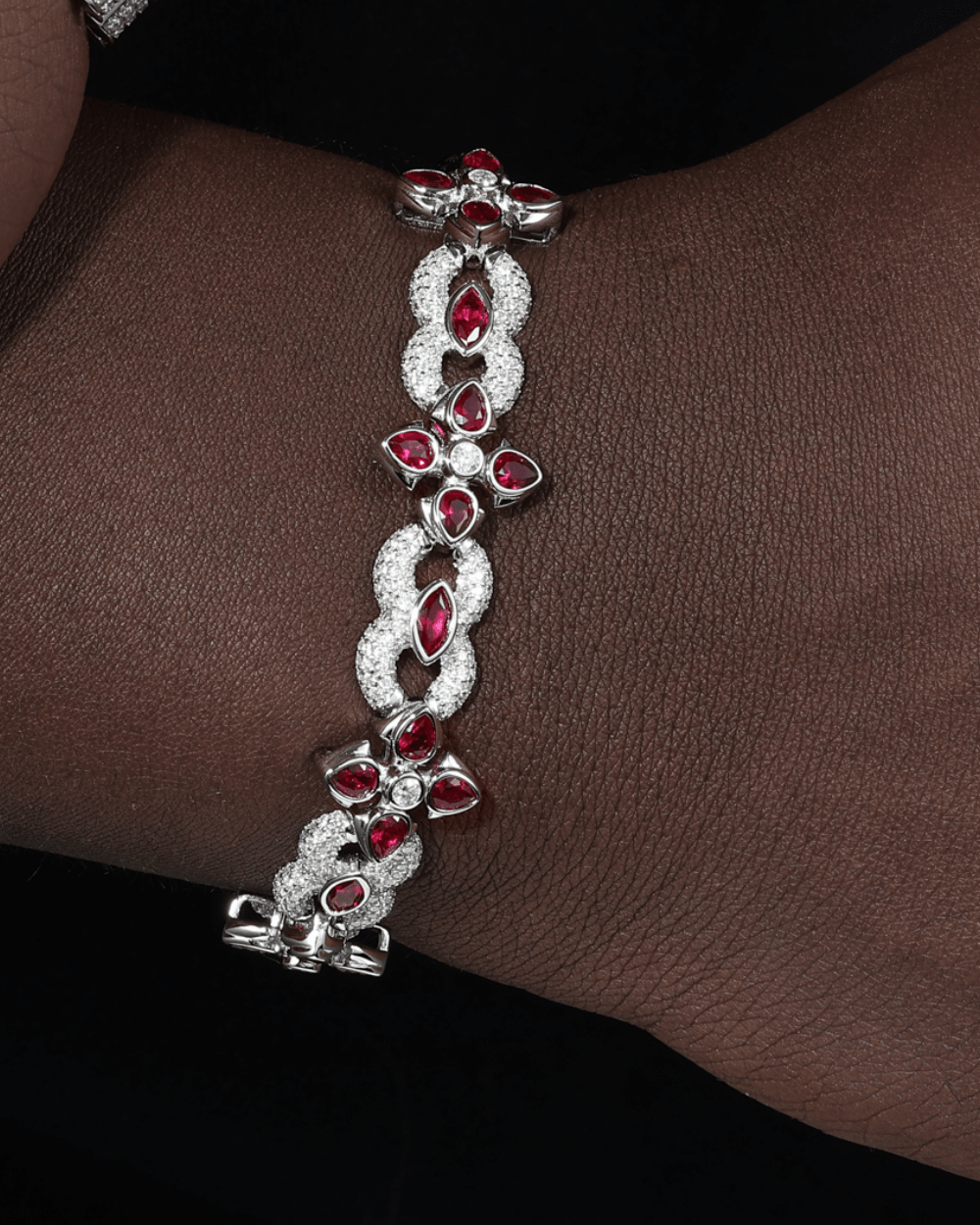MOISSANITE RUBY BRACELET. - Drippy Amsterdam