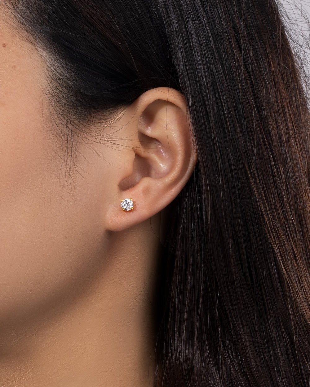 MOISSANITE DIAMOND STUDS. - 5MM - Drippy Amsterdam
