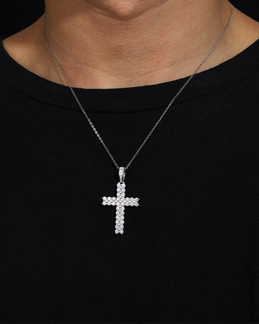 MOISSANITE PAVED CROSS PENDANT. - WHITE GOLD - Drippy Amsterdam