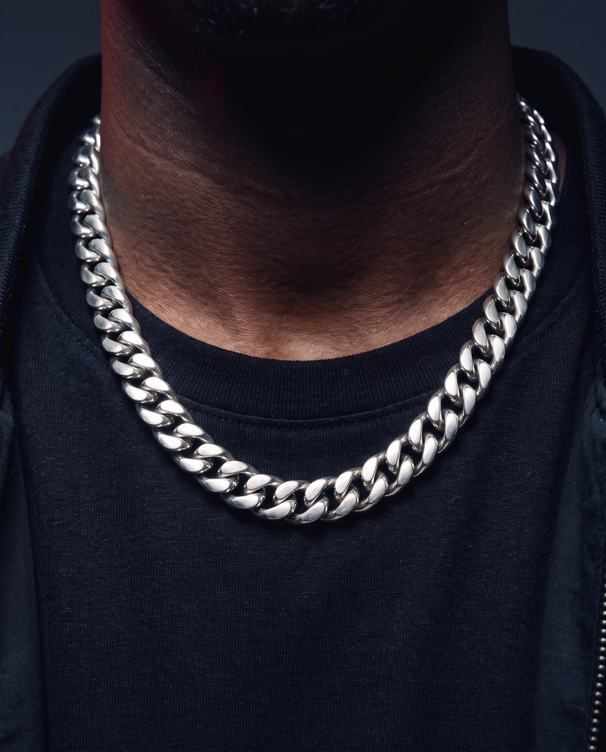 CLEAN BOXED CUBANA CHAIN. - 11MM