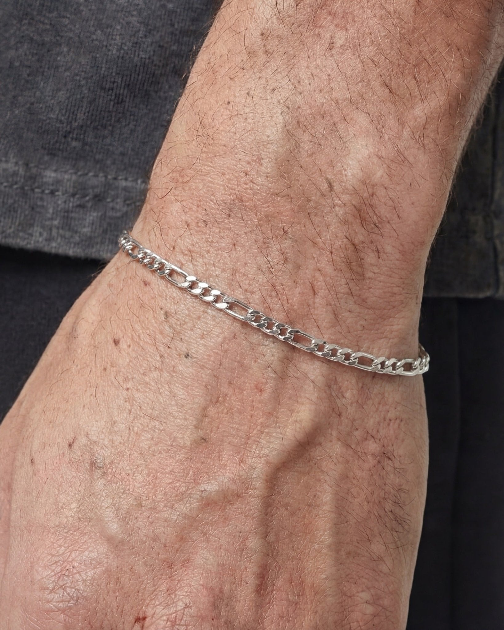 CLEAN FIGARO BRACELET. - 3MM - Drippy Amsterdam