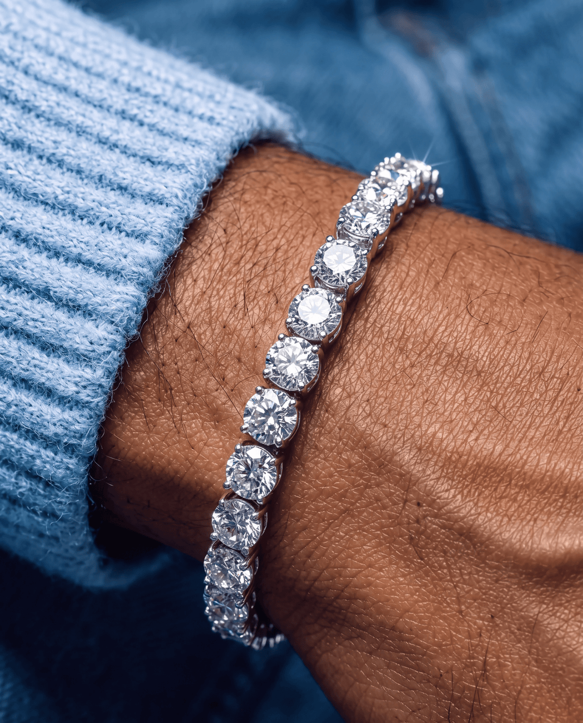 5mm white gold Tennisboy bracelet worn on the wrist