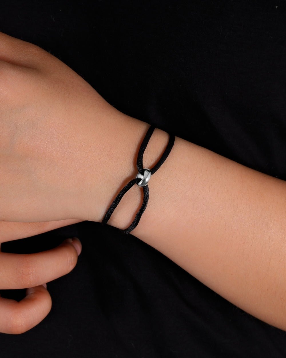 MINIMAL CORD BRACELET 925. - WHITE GOLD - Drippy Amsterdam