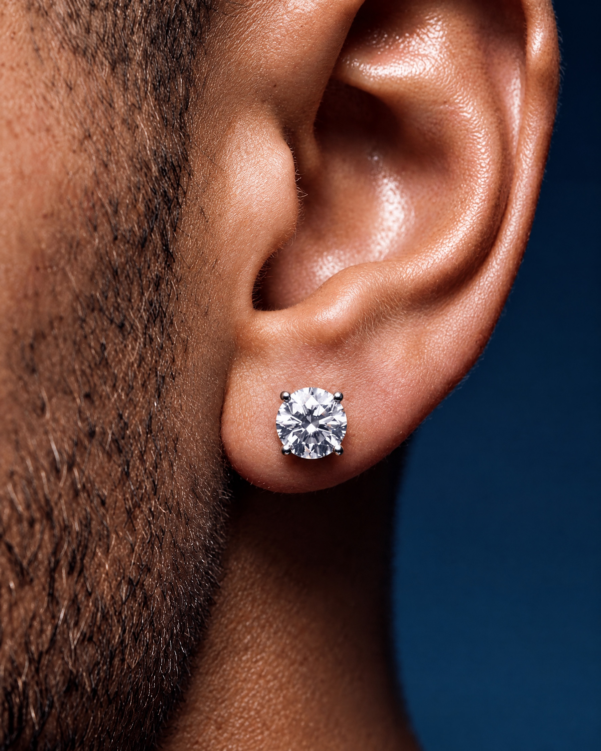 MOISSANITE DIAMOND STUDS. - 5MM - Drippy Amsterdam