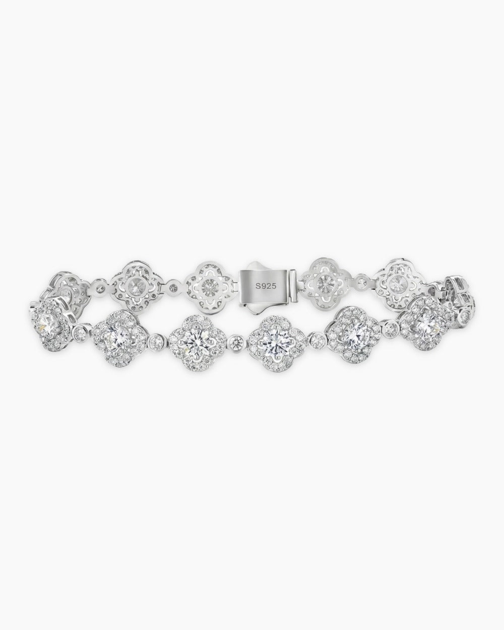 MOISSANITE ICED CLOVERS BRACELET. - Drippy Amsterdam