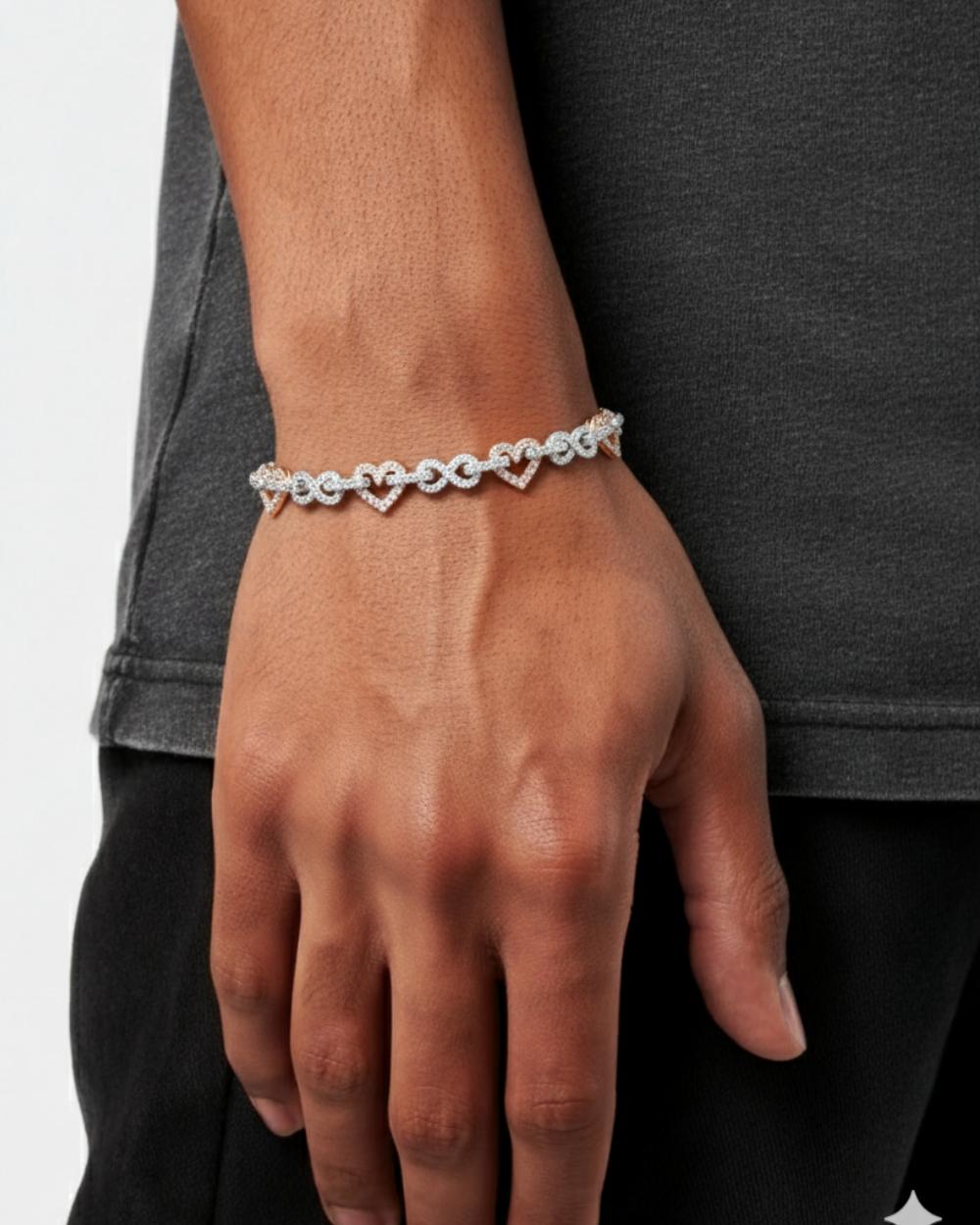 MOISSANITE INFINITE HEARTS BRACELET. - Drippy Amsterdam