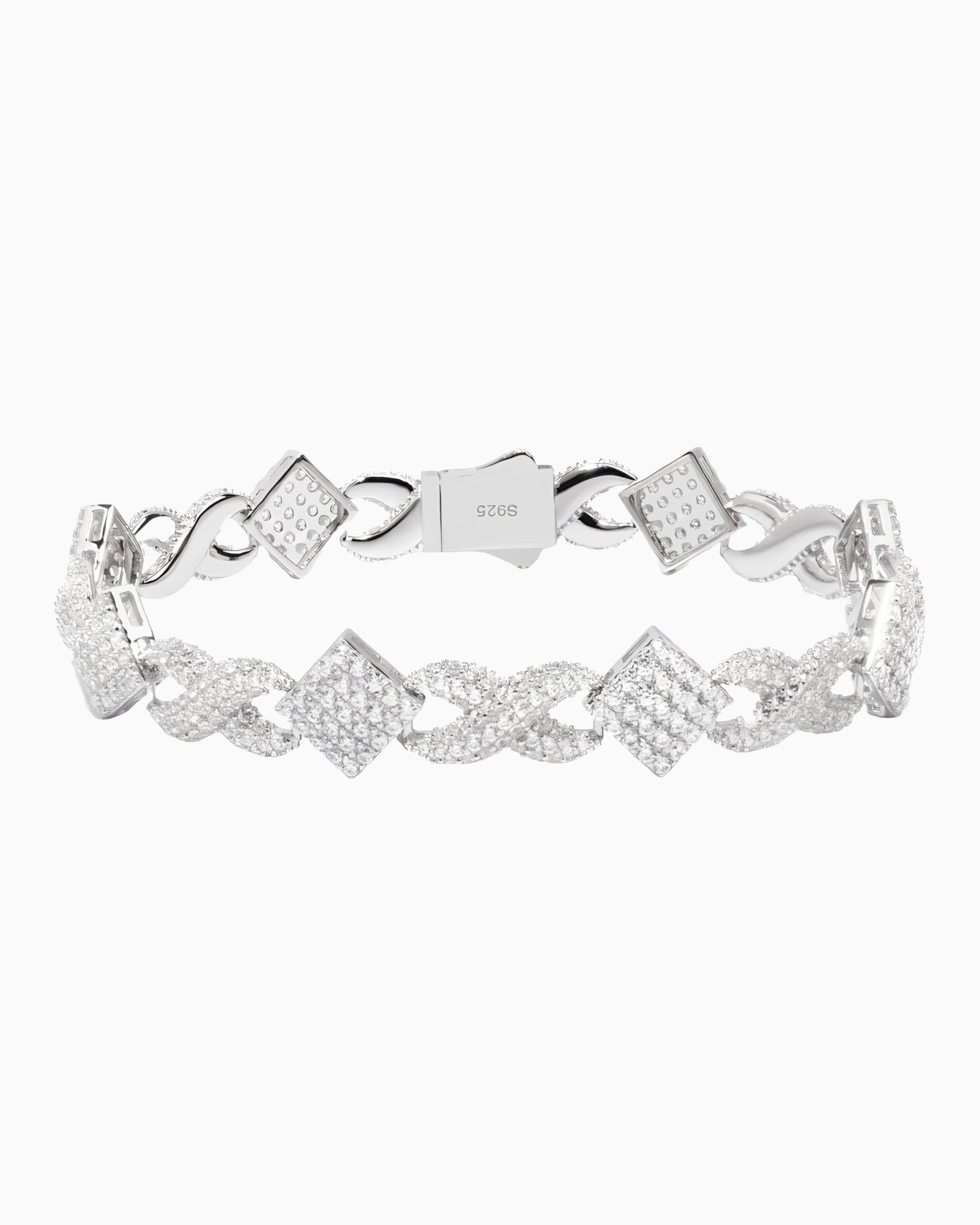 MOISSANITE INFINITY RHOMBUS BRACELET. - Drippy Amsterdam