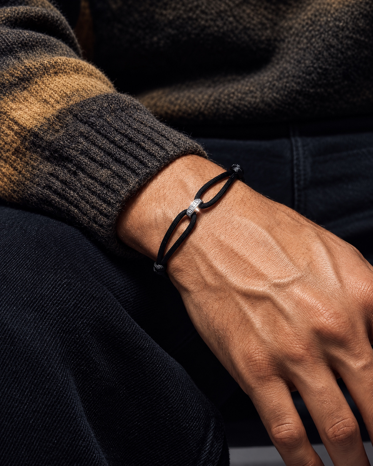 MOISSANITE INFINITY RING CORD BRACELET. - Drippy Amsterdam
