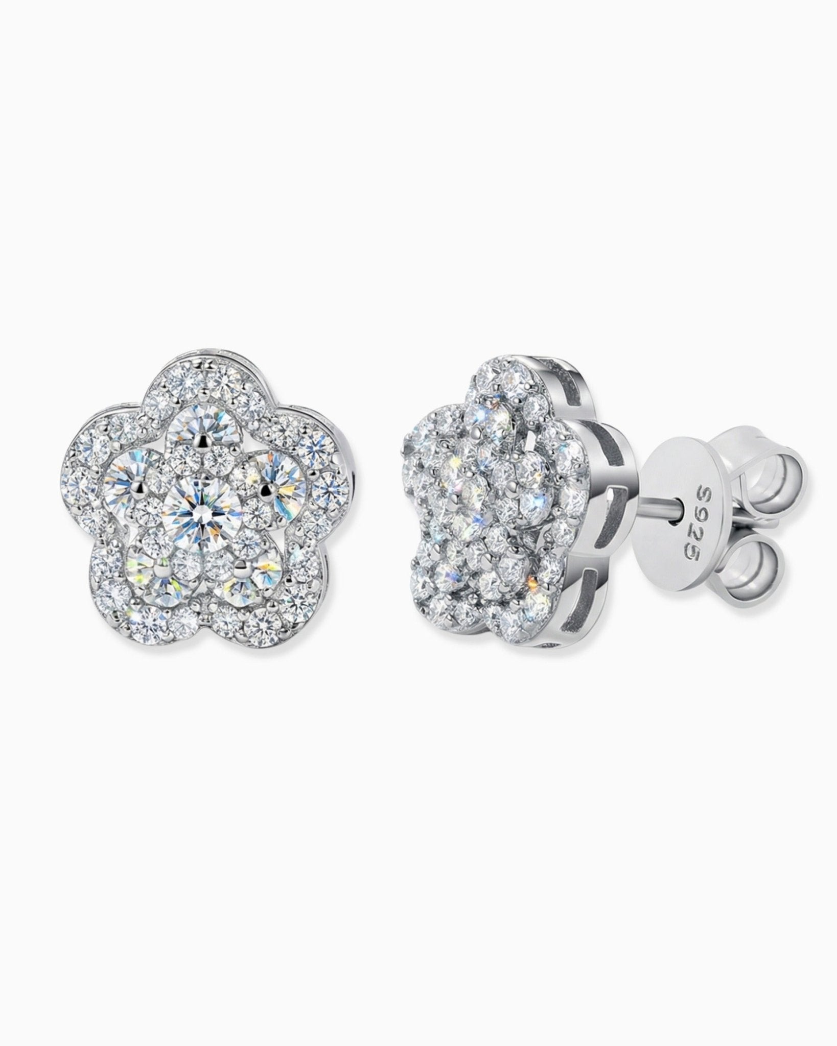 MOISSANITE LOTUS FLOWER STUDS. - Drippy Amsterdam