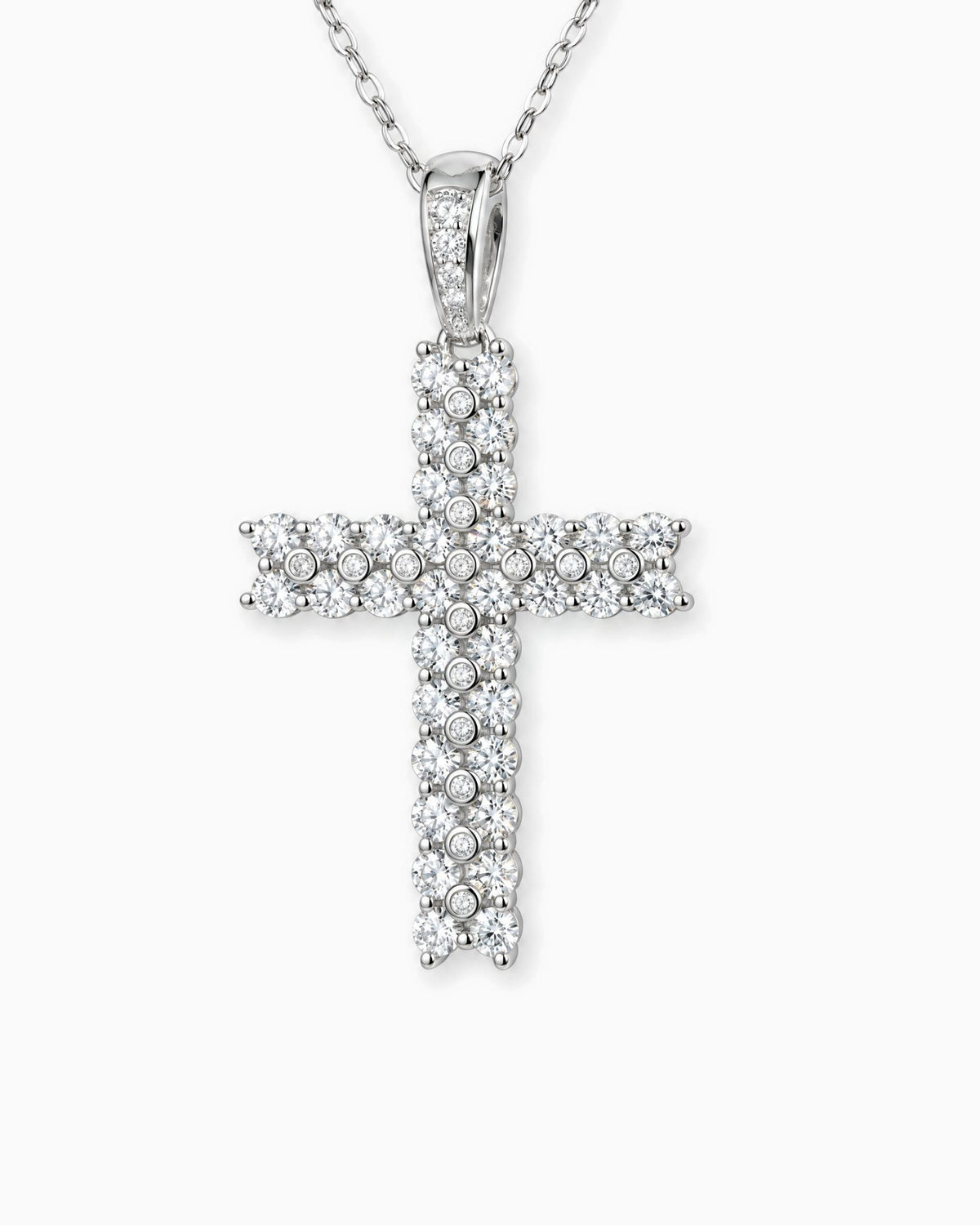 MOISSANITE PAVED CROSS PENDANT. - Drippy Amsterdam