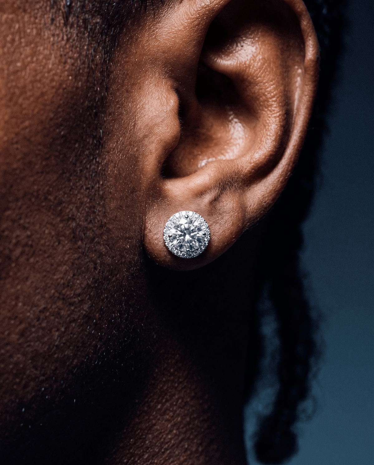 MOISSANITE ROYAL STUDS. - Drippy Amsterdam