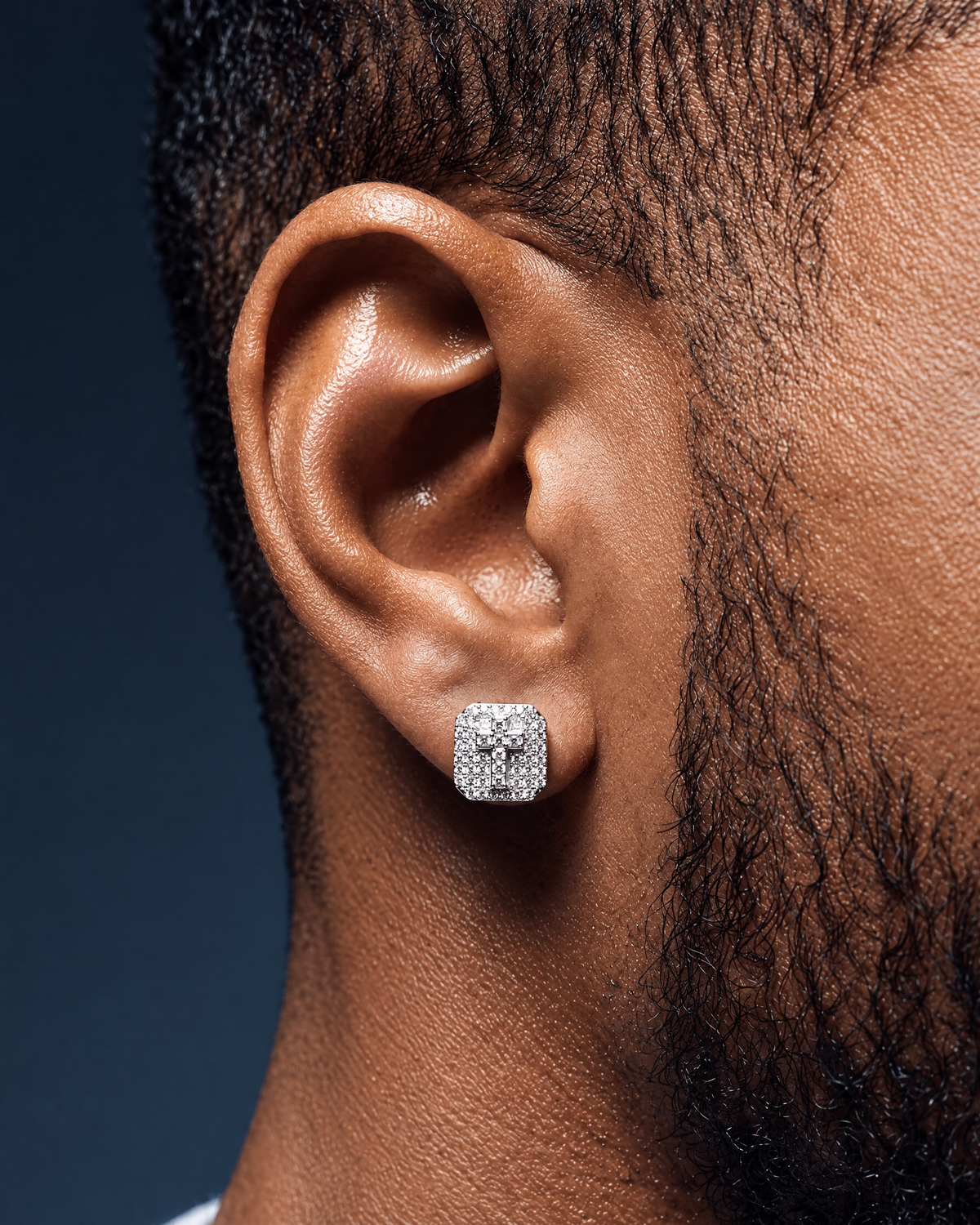 MOISSANITE SQUARE CROSS STUDS. - Drippy Amsterdam